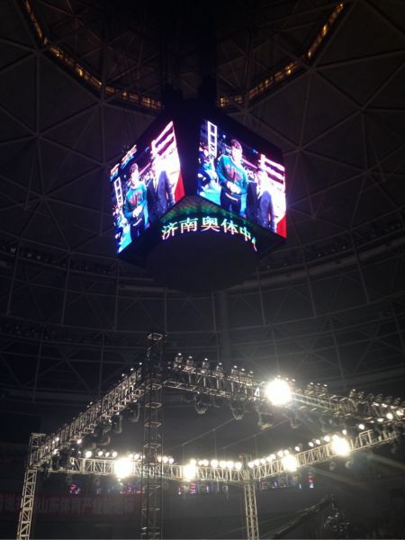 image 8ee8644d1c9d963957e25a81caf04d23cf054f71c7f3694610eff6ad57f49454 v